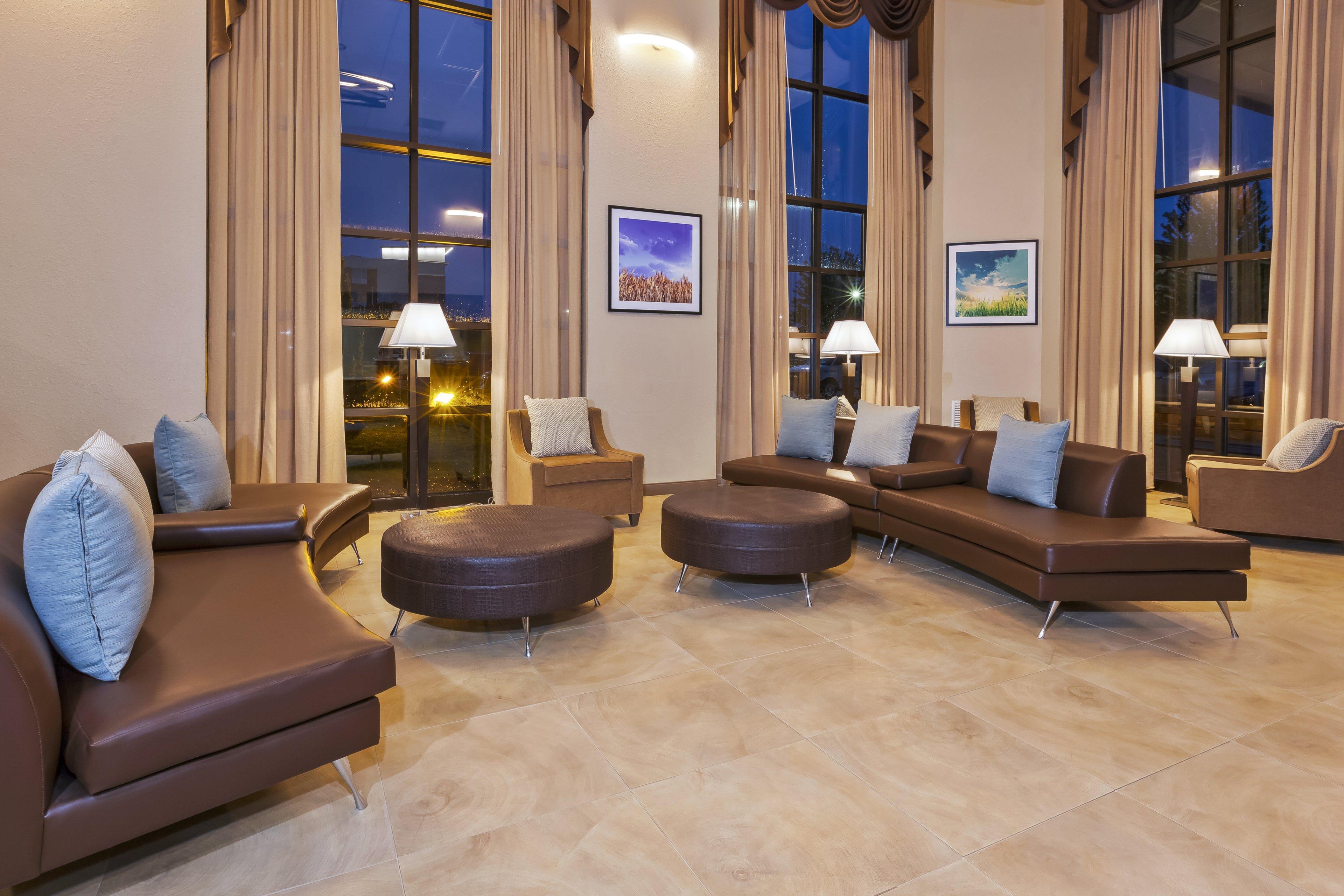 Candlewood Suites Grand Rapids Airport By Ihg Cascade Exterior foto