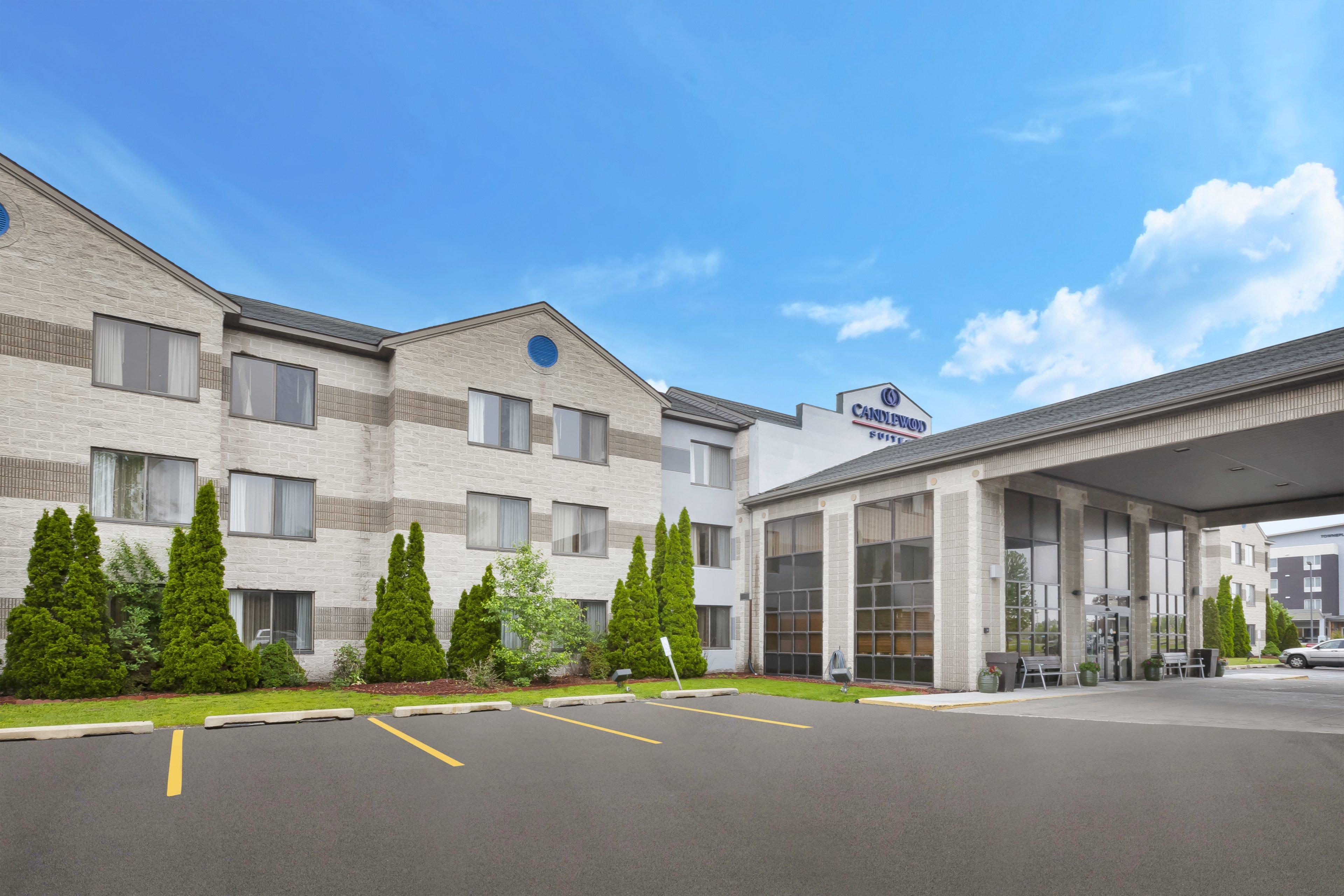 Candlewood Suites Grand Rapids Airport By Ihg Cascade Exterior foto
