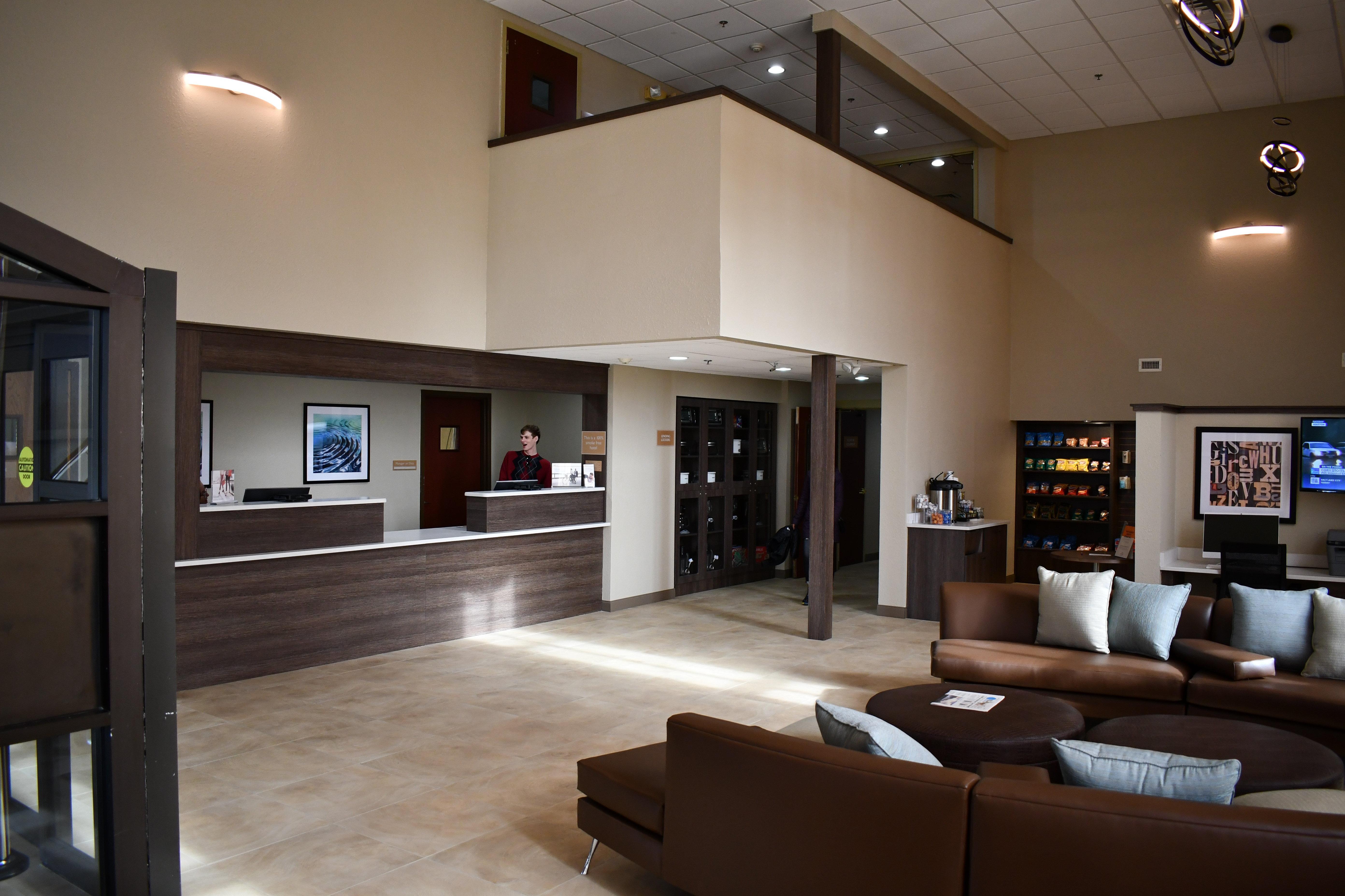 Candlewood Suites Grand Rapids Airport By Ihg Cascade Exterior foto