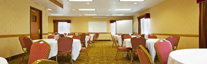 Candlewood Suites Grand Rapids Airport By Ihg Cascade Exterior foto
